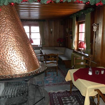 تيتيسي نيوستادت Hotel Rauchfang المظهر الخارجي الصورة